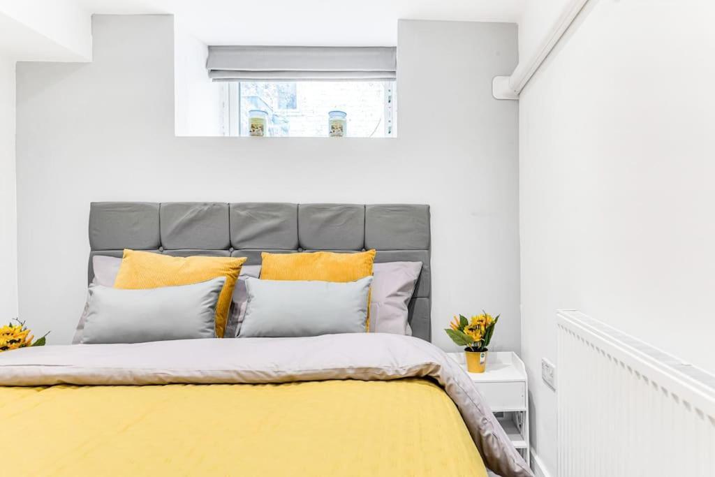 Luxstay Holland Park Apartment With Ac Londra Exterior foto